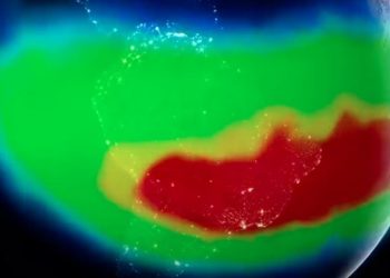 'Buraco no espaço': crescimento de anomalia no campo magnético da Terra preocupa a Nasa