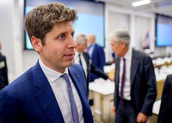 'O que foi que fizemos?' Sam Altman compara a criação do ChatGPT à bomba atômica