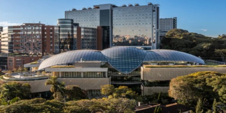 Einstein organiza primeiro hackaton global de saúde no Brasil em parceria com o MIT