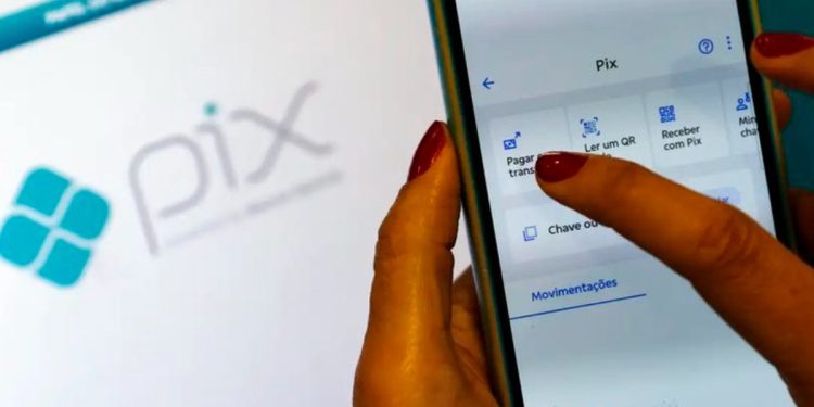 Estados Unidos monitoram Pix desde 2022