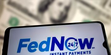 Existe Pix nos EUA? Entenda como funciona o sistema de pagamentos instantâneos no país