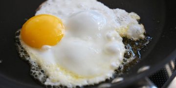 Mudou de novo? Estudo revela que comer ovos pode ajudar a reduzir 'colesterol ruim'