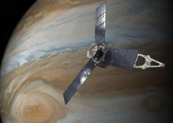 NASA aquece câmera danificada a 700 milhões de quilômetros da Terra e salva sonda que orbita Júpiter