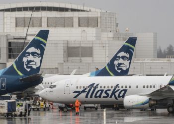 Problema de tecnologia paralisa todos os voos da Alaska Airlines por 3 horas; entenda o caso