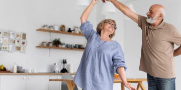 Senta, levanta, senta, levanta: como um teste simples pode prever longevidade e risco de mortalidade