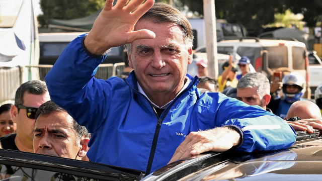 Isolamento de Bolsonaro na prisão embaralha articulação da direita para 2026