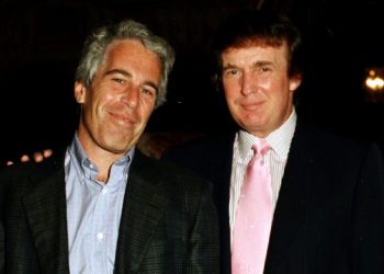 Trump sobre conhecer ilha de Epstein: 'Nunca tive o privilégio de ir'