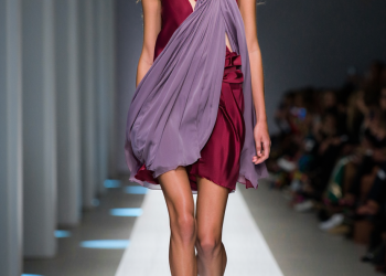 Modelo da Major Model Management Brasil em desfile sde moda