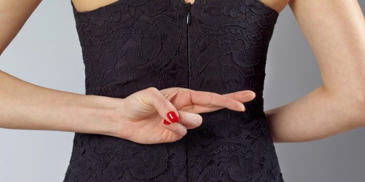 'Ética flexível': uso de IA leva pessoas a agir de forma desonesta, mostra estudo