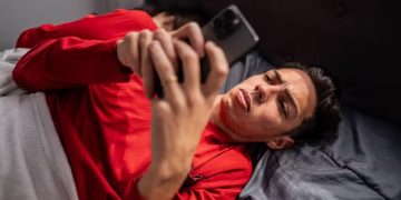 As estratégias de brasileiros contra o vício em apostas: 'Perdi R$ 53 mil e hoje meu pai controla todo meu dinheiro'