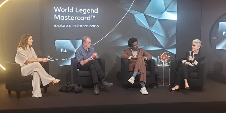 Mastercard lança novo cartão World Legend, focado no público de altíssima renda