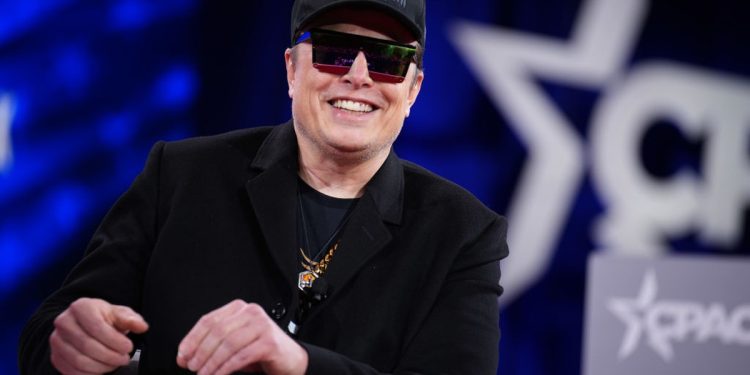 Pessoa mais rica do mundo: quanto Elon Musk ganha por minuto?