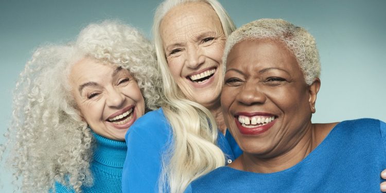 Por que as mulheres vivem mais que os homens? Evolução oferece pistas