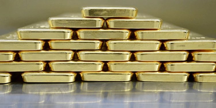 Por que governo Trump faz ouro atingir seu preço mais alto em 100 anos?