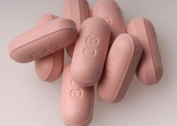 Cientistas descobrem que remédio comum para o colesterol pode ajudar pacientes de câncer que sofrem com a quimioterapia