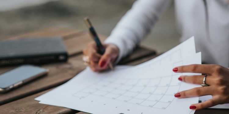 Feriado do dia 20 de novembro emenda? É ponto facultativo? O que se comemora na data?