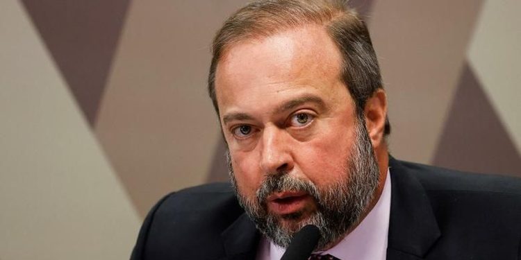 O horário de verão vai voltar? Ministério de Minas e Energia fala sobre planos do governo