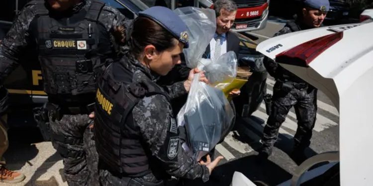 Quais os riscos econômicos se Brasil declarar facções criminosas como terroristas?