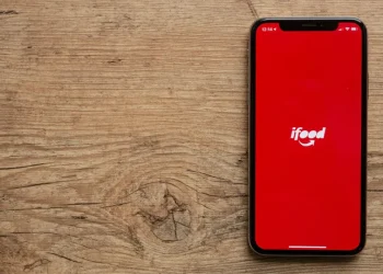 iFood vê uso de dados sigilosos por ex-funcionários que migraram para a 99 e vai à Justiça