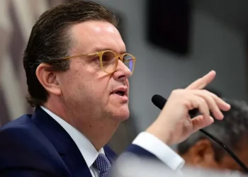 CPMI do INSS: oposição quer convocar Wolney Queiroz para depor sobre contrato de telemarketing
