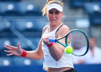 Bia Haddad perde para francesa e é eliminada na estreia em Roma